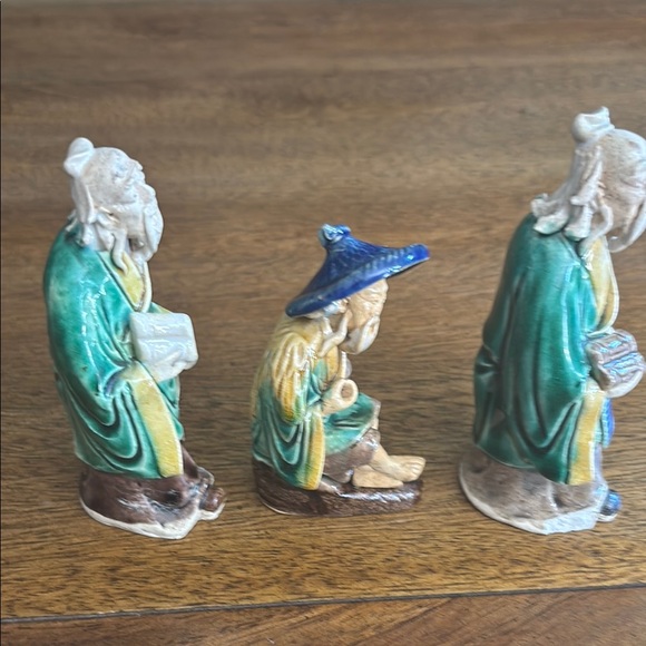 Vintage Chinese Mud Men Figurines in Green and Blue - Picture 12 of 12